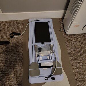 Pilates Reformer like new